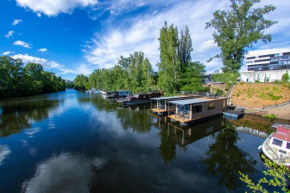 Prague Bay Houseboats